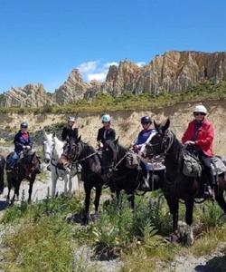 Riders at the beginning of the route 