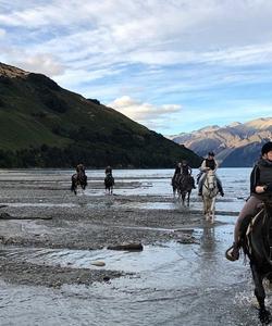 Crossing the river 