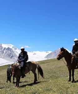Mongolia Riding