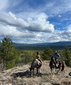 Riders on the route 